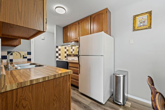 12964 Nicollet Avenue 301, Burnsville, MN 55337