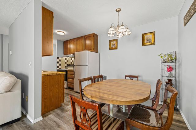 12964 Nicollet Avenue 301, Burnsville, MN 55337