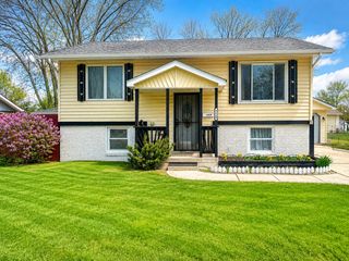 4428 Poplar Avenue, Richton Park, IL 60471