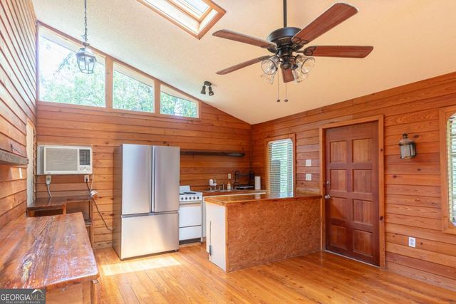 1656 T O Jones Road, Reidsville, GA 30453