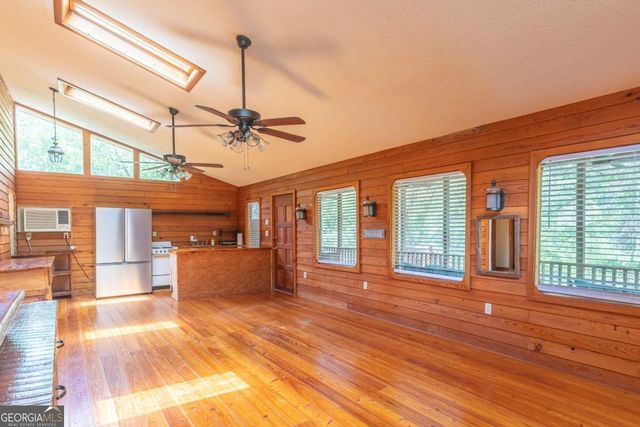 1656 T O Jones Road, Reidsville, GA 30453