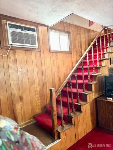 107 Zoar Place, Middlesex, NJ 08846