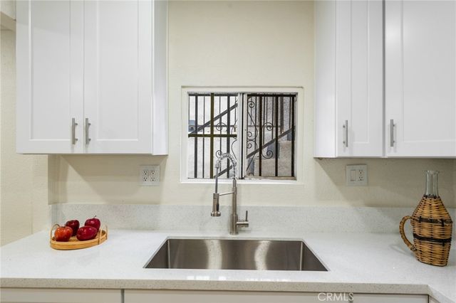 4360 Huntington Drive S, Los Angeles, CA 90032