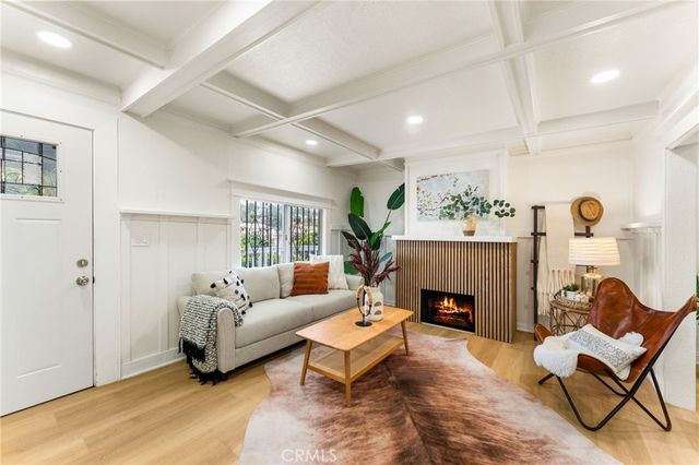 4360 Huntington Drive S, Los Angeles, CA 90032