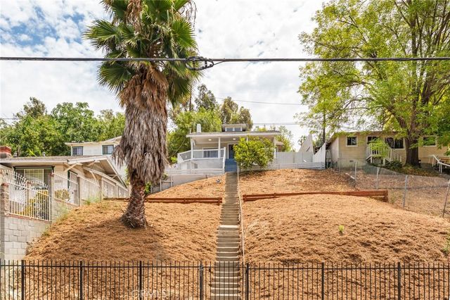4360 Huntington Drive S, Los Angeles, CA 90032