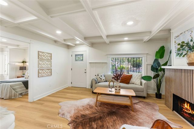 4360 Huntington Drive S, Los Angeles, CA 90032