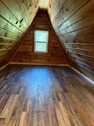 392 Boards Crossing Rd, Arnold, CA 95223