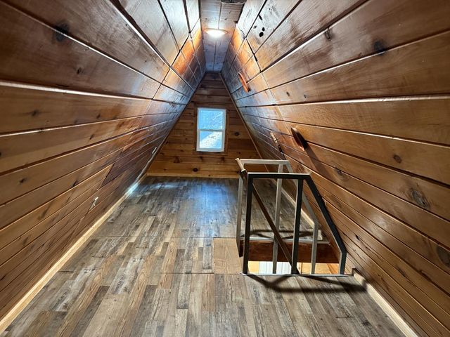 392 Boards Crossing Rd, Arnold, CA 95223