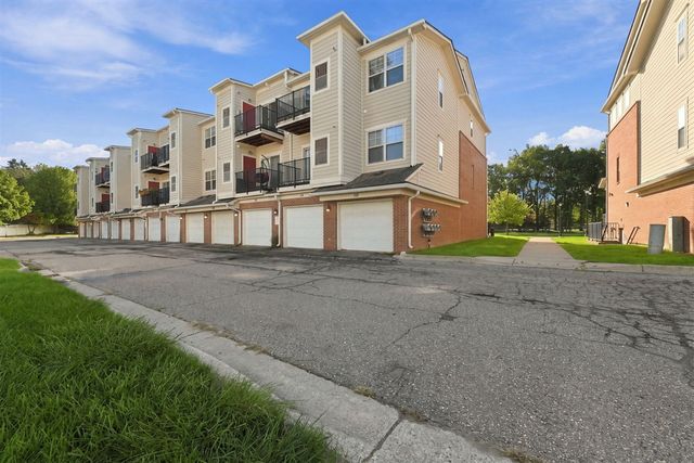 113 Legato Drive, Walled Lake, MI 48390