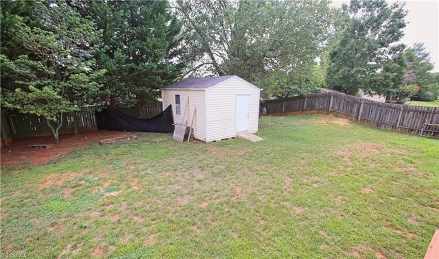 7007 Taunton Drive, Greensboro, NC 27410