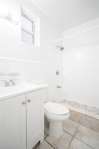 6650 Miller Dr 4, South Miami, FL 33155