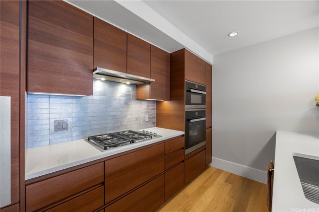1108 Auahi Street 2505, Honolulu, HI 96814