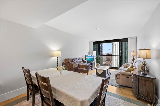 1108 Auahi Street 2505, Honolulu, HI 96814