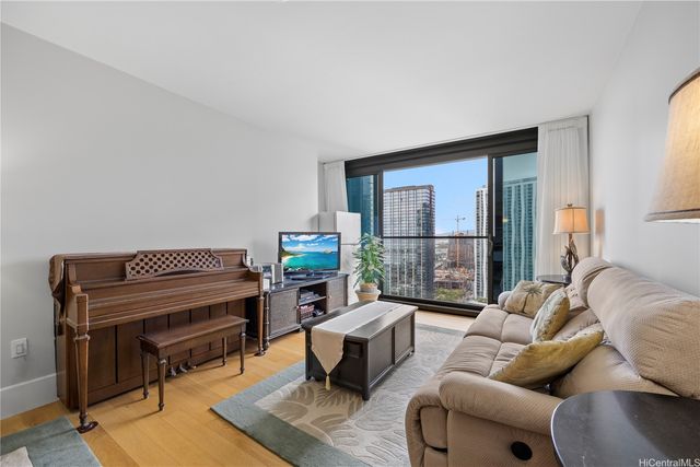 1108 Auahi Street 2505, Honolulu, HI 96814