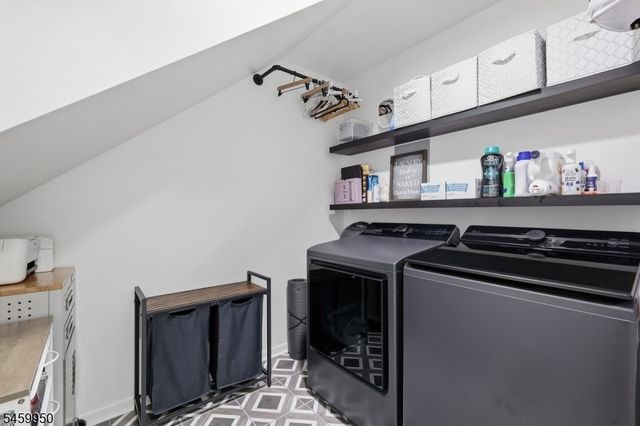 184 VISTA DR, Hanover Twp., NJ 07927