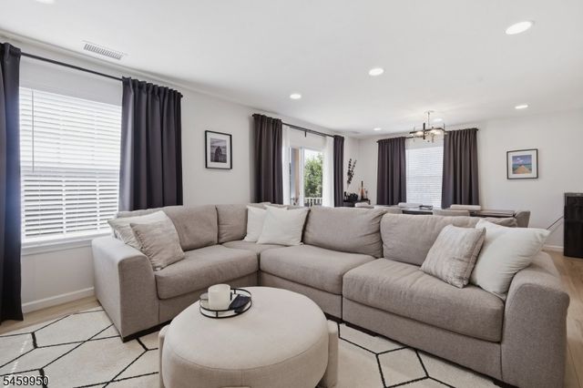184 VISTA DR, Hanover Twp., NJ 07927