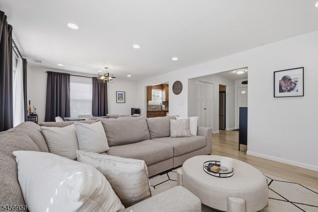 184 VISTA DR, Hanover Twp., NJ 07927