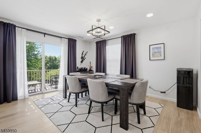 184 VISTA DR, Hanover Twp., NJ 07927