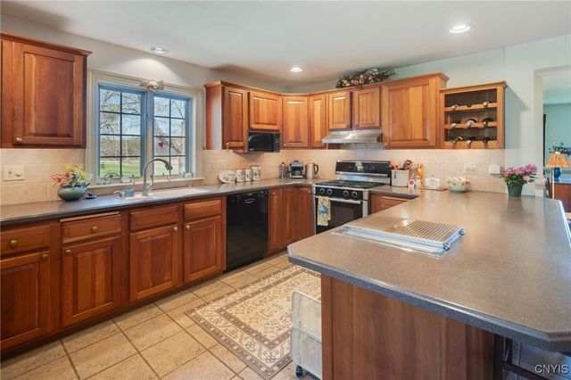 437 Mclean Road, Cortlandville, NY 13045