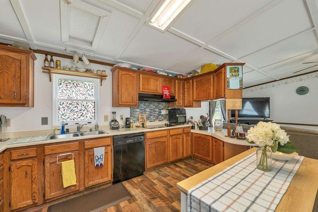 82 Gooseberry Circle, Rochester, NH 03867
