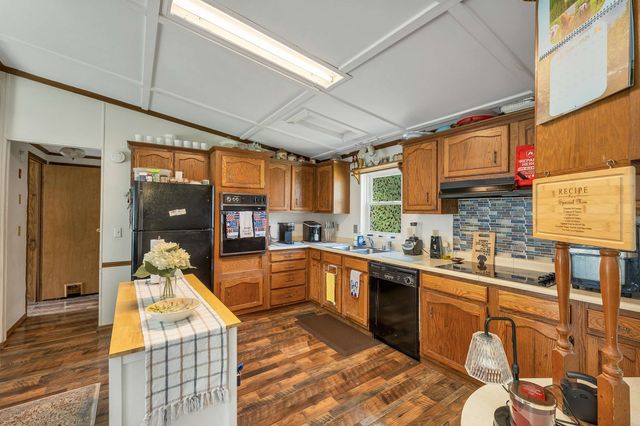 82 Gooseberry Circle, Rochester, NH 03867