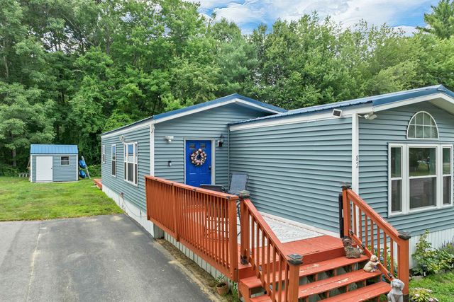 82 Gooseberry Circle, Rochester, NH 03867