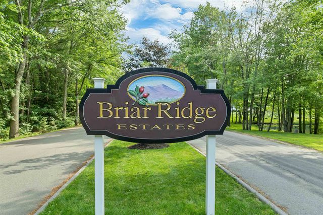 82 Gooseberry Circle, Rochester, NH 03867