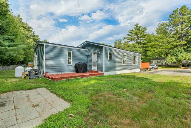 82 Gooseberry Circle, Rochester, NH 03867