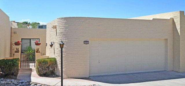 5448 N Paseo Sonoyta, Tucson, AZ 85750