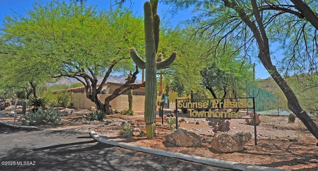 5448 N Paseo Sonoyta, Tucson, AZ 85750