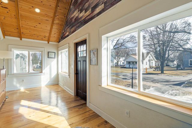 311 ELM STREET, Menasha, WI 54952