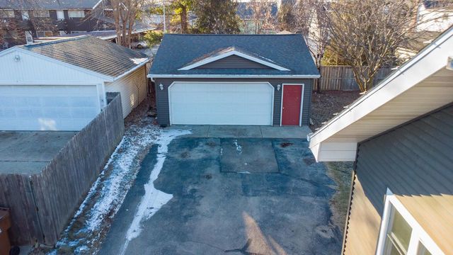 311 ELM STREET, Menasha, WI 54952