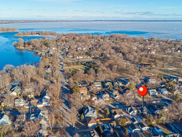 311 ELM STREET, Menasha, WI 54952