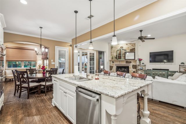 2256 Cardinal Boulevard, Carrollton, TX 75010