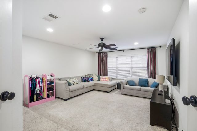 2256 Cardinal Boulevard, Carrollton, TX 75010