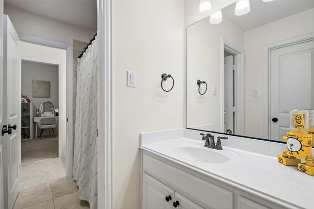 2256 Cardinal Boulevard, Carrollton, TX 75010