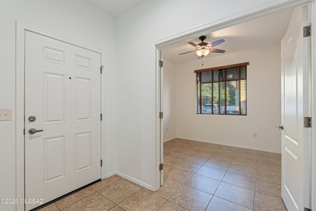 4261 N Golden Ridge Lane, Tucson, AZ 85718
