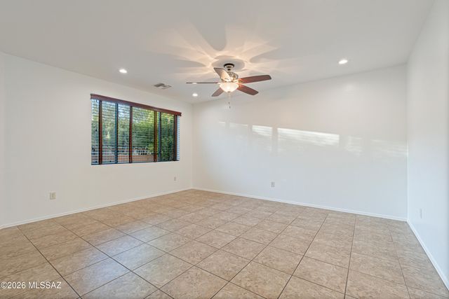 4261 N Golden Ridge Lane, Tucson, AZ 85718