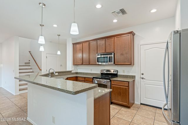 4261 N Golden Ridge Lane, Tucson, AZ 85718