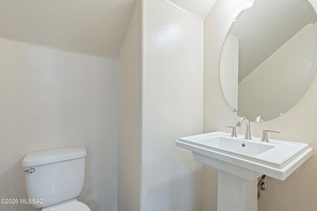4261 N Golden Ridge Lane, Tucson, AZ 85718