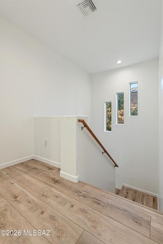 4261 N Golden Ridge Lane, Tucson, AZ 85718