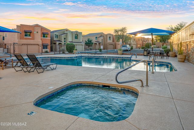 4261 N Golden Ridge Lane, Tucson, AZ 85718