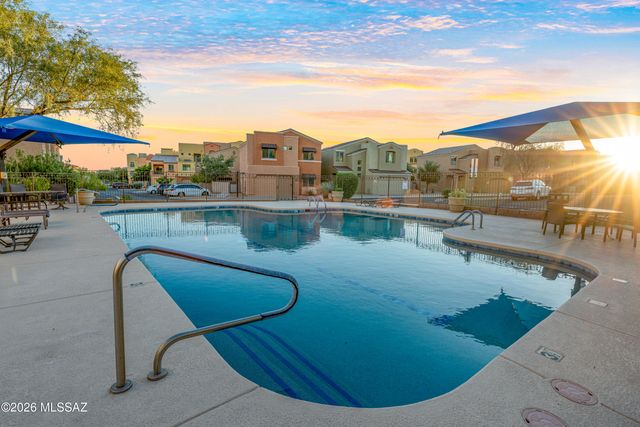 4261 N Golden Ridge Lane, Tucson, AZ 85718