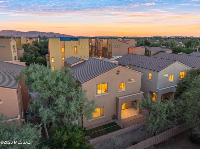 4261 N Golden Ridge Lane, Tucson, AZ 85718