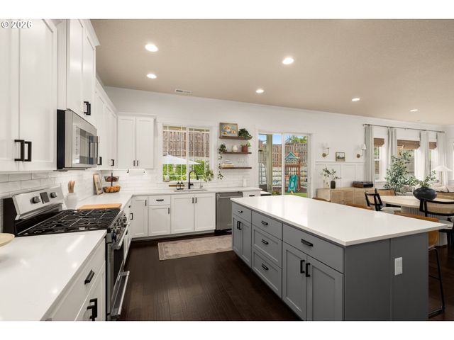 16749 Sw BIRDSONG St, Beaverton, OR 97007