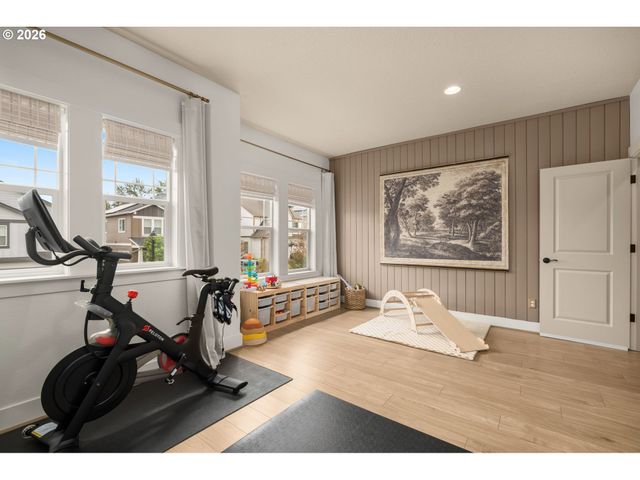 16749 Sw BIRDSONG St, Beaverton, OR 97007
