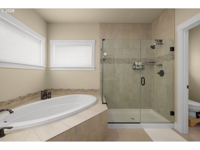 16749 Sw BIRDSONG St, Beaverton, OR 97007