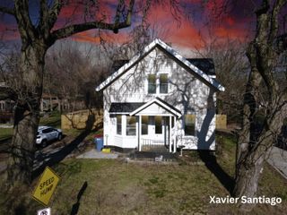 1128 Emerald Avenue NE, Grand Rapids, MI 49503