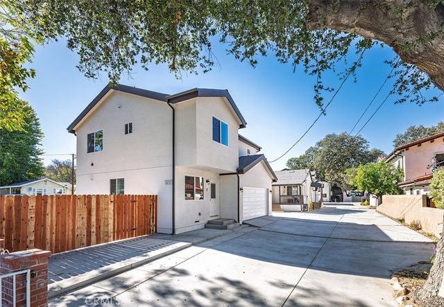 24743 Valley 1, Newhall, CA 91321