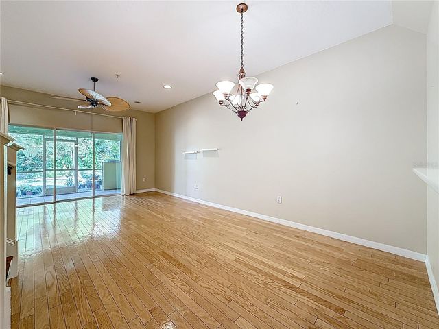 11142 KAPOK GRAND CIRCLE, St Petersburg, FL 33708